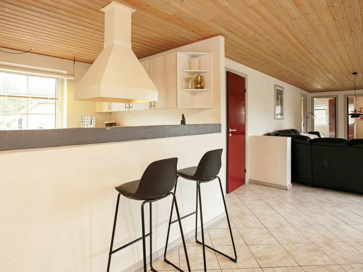 10 Person Holiday Home In Bl Vand Blavand Bilik gambar