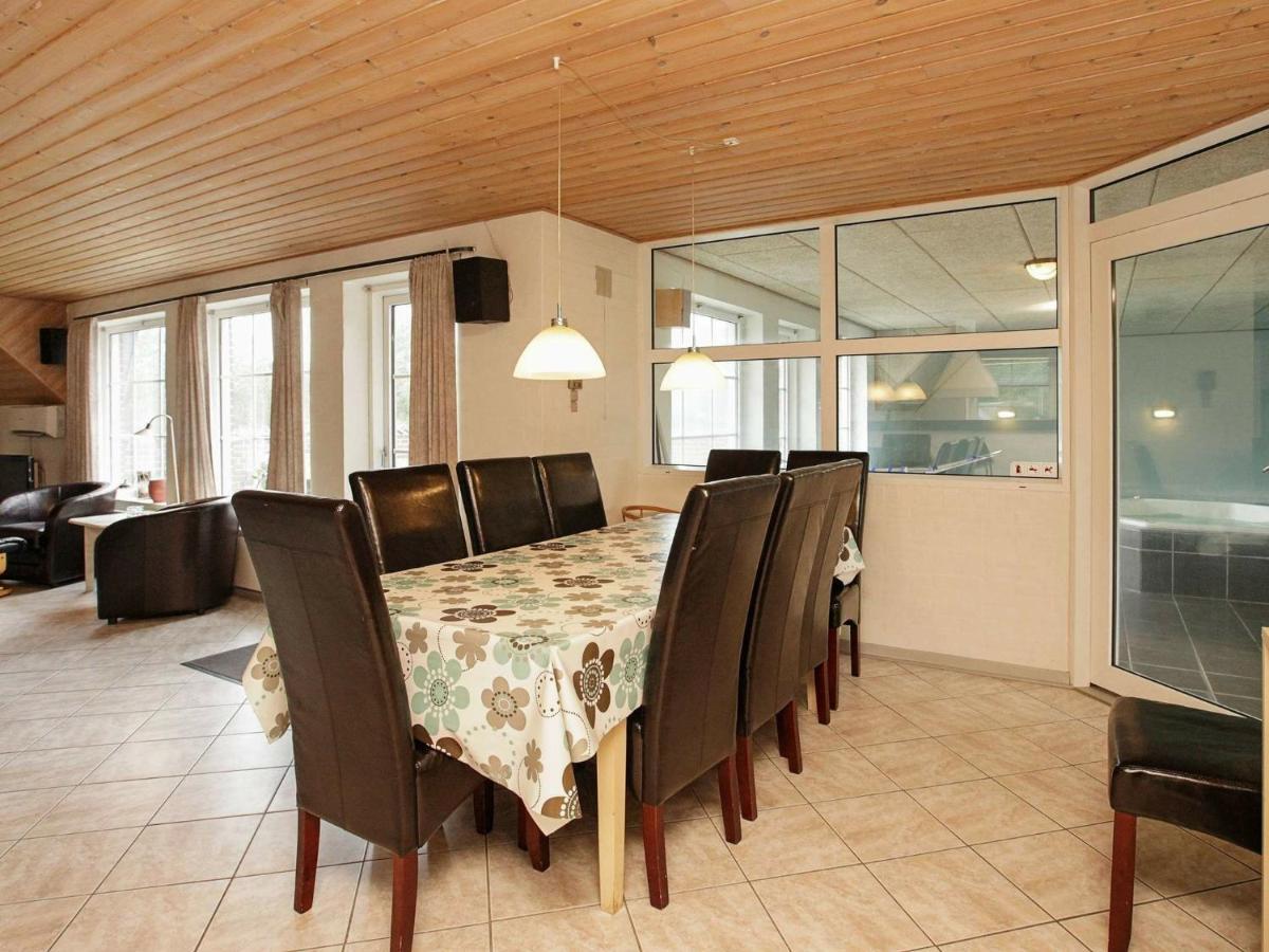 10 Person Holiday Home In Bl Vand Blavand Luaran gambar