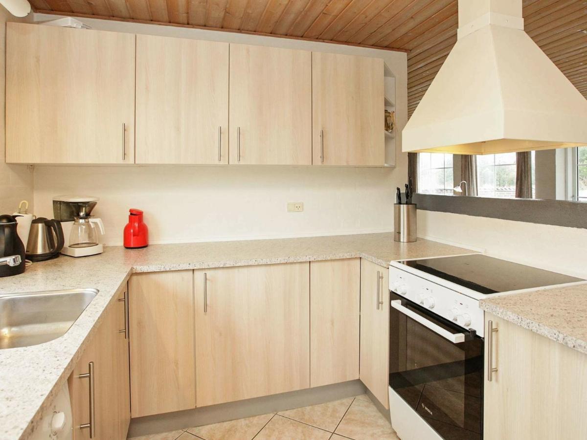 10 Person Holiday Home In Bl Vand Blavand Luaran gambar